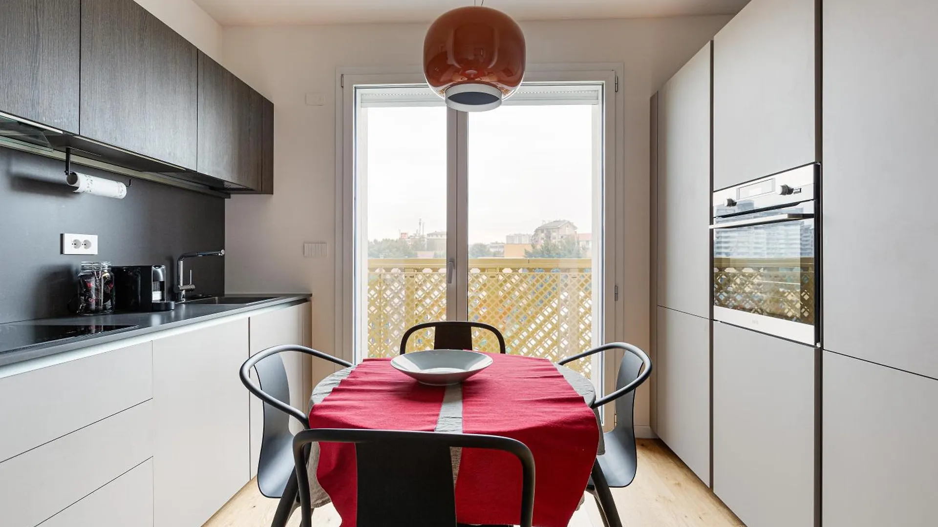 Apartment Amazing & Central Milan Apt - City Life District!