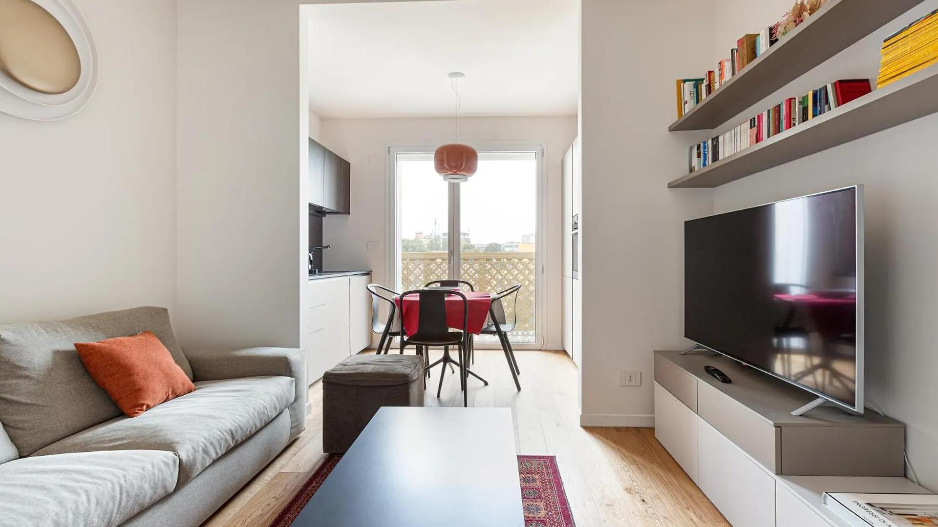 Amazing & Central Milan Apt - City Life District! 0*,  Italy