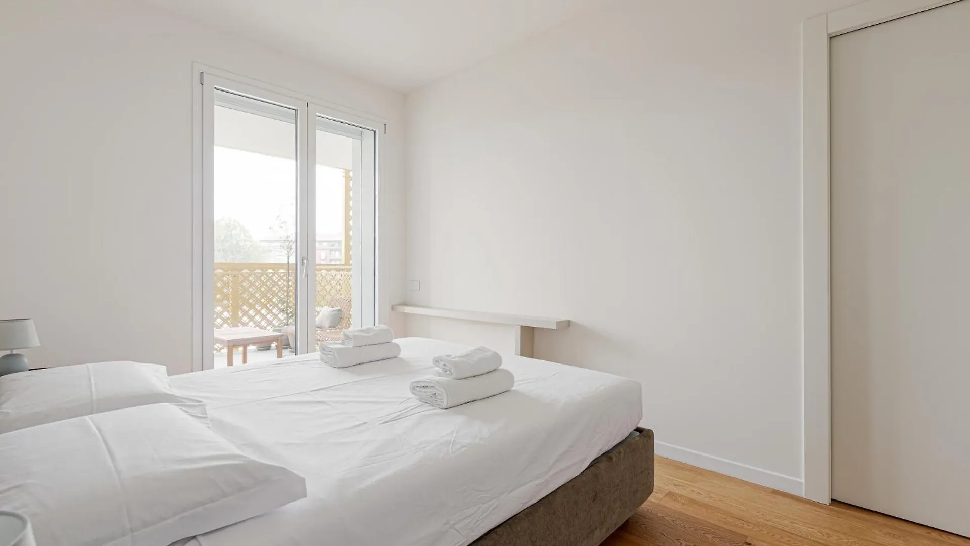 Amazing & Central Milan Apt - City Life District! Italy